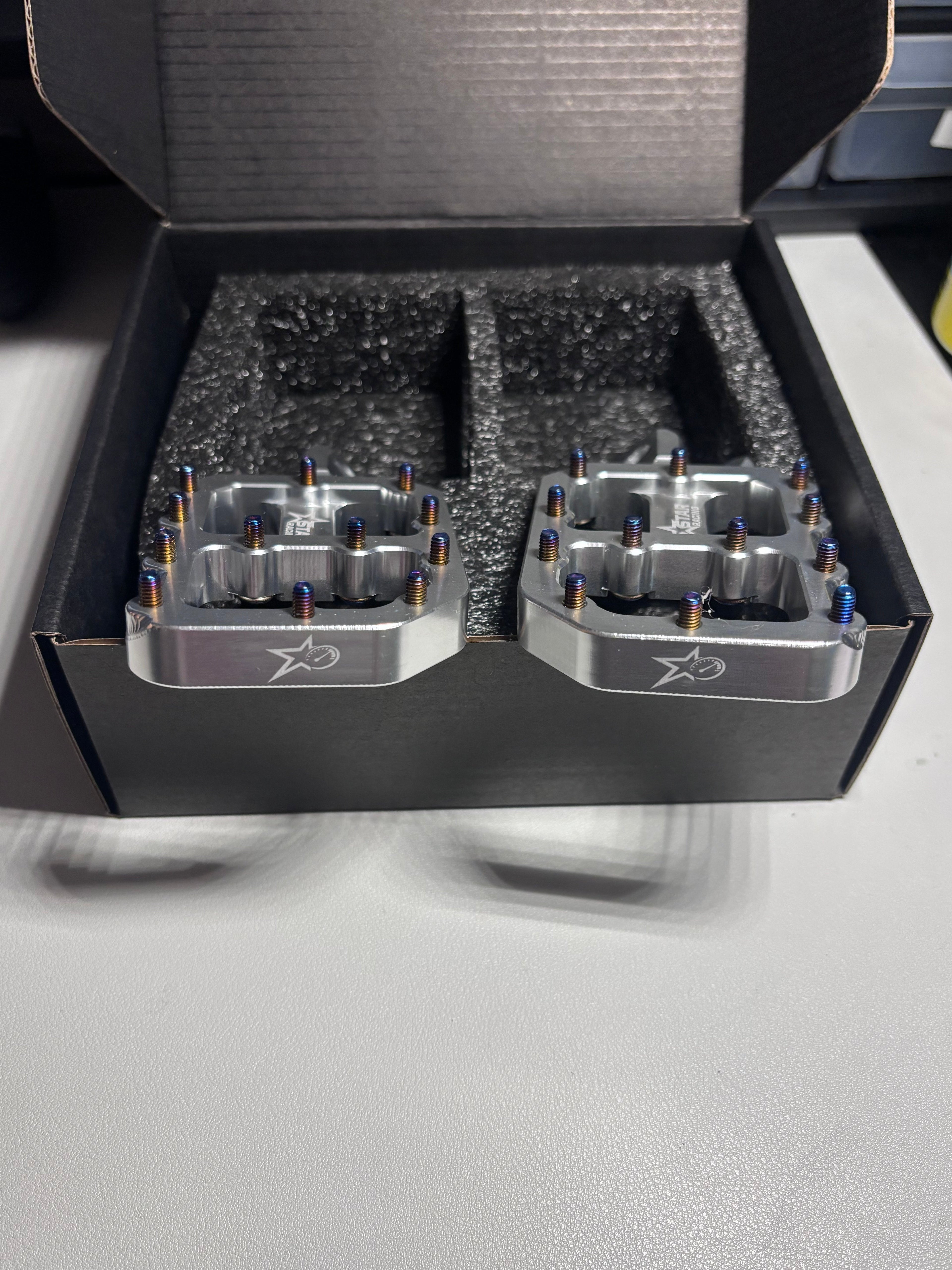 Surron LBX,Talaria,E-Ride titanium pegs